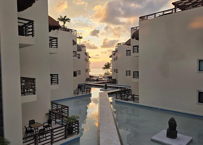 Apartamento Oceanfront Retreat In Aldea Thai At Mamitas *