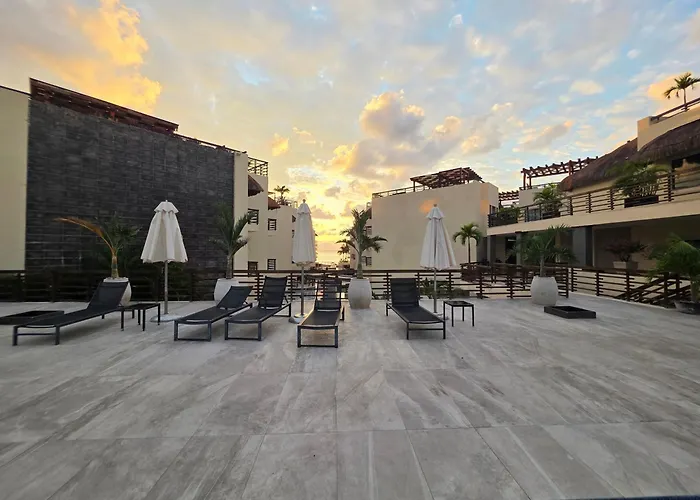 Apartamento Oceanfront Retreat In Aldea Thai At Mamitas Playa del Carmen